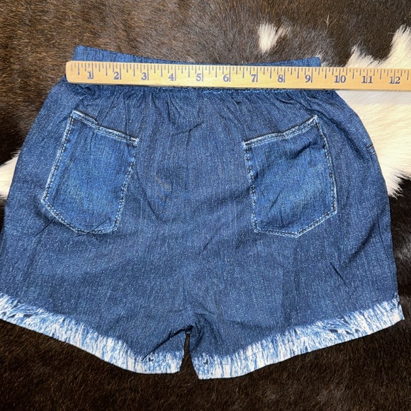 Girls 2 Piece Rainbow Striped Cami Top & Matching Shorts - Picture 6 of 10